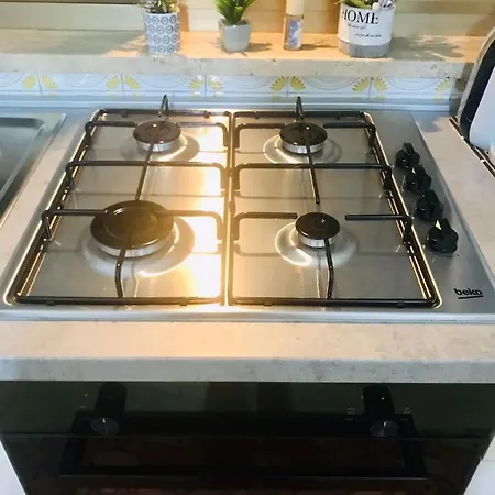 Croton לינה וארוחת בוקר