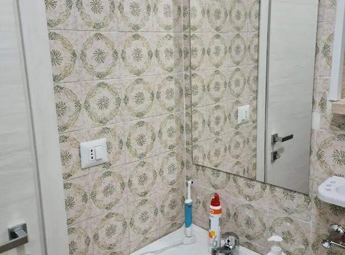 לינה וארוחת בוקר Croton *