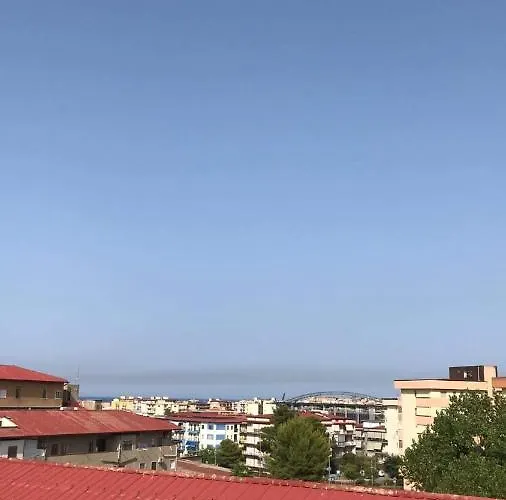 Croton לינה וארוחת בוקר *