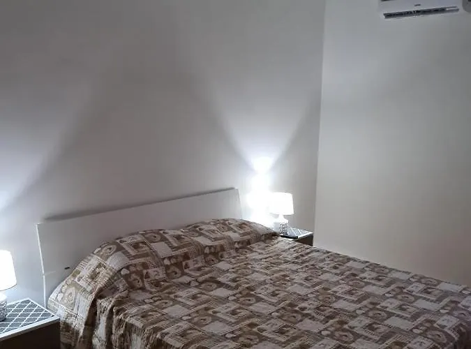 Alojamento de Acomodação e Pequeno-almoço Croton